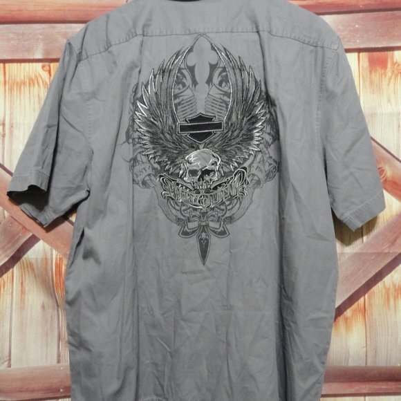 Harley Davidson Embroidered Button Down Work style shirt. EUC~Graphic - Picture 2 of 6